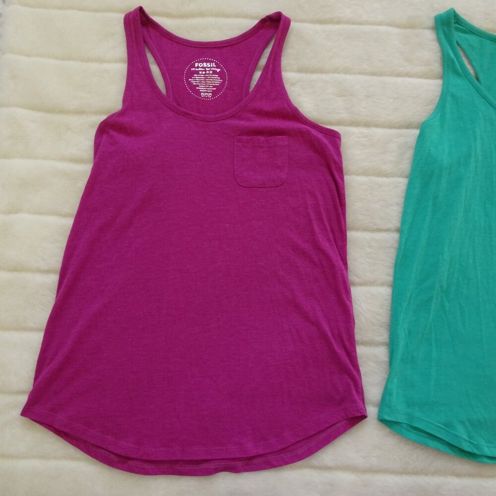 NWT Fossil Set Of Two Sport Athletic Top Medium - Picture 3 of 10